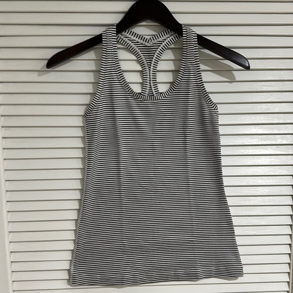 Top - Picture 1 of 7